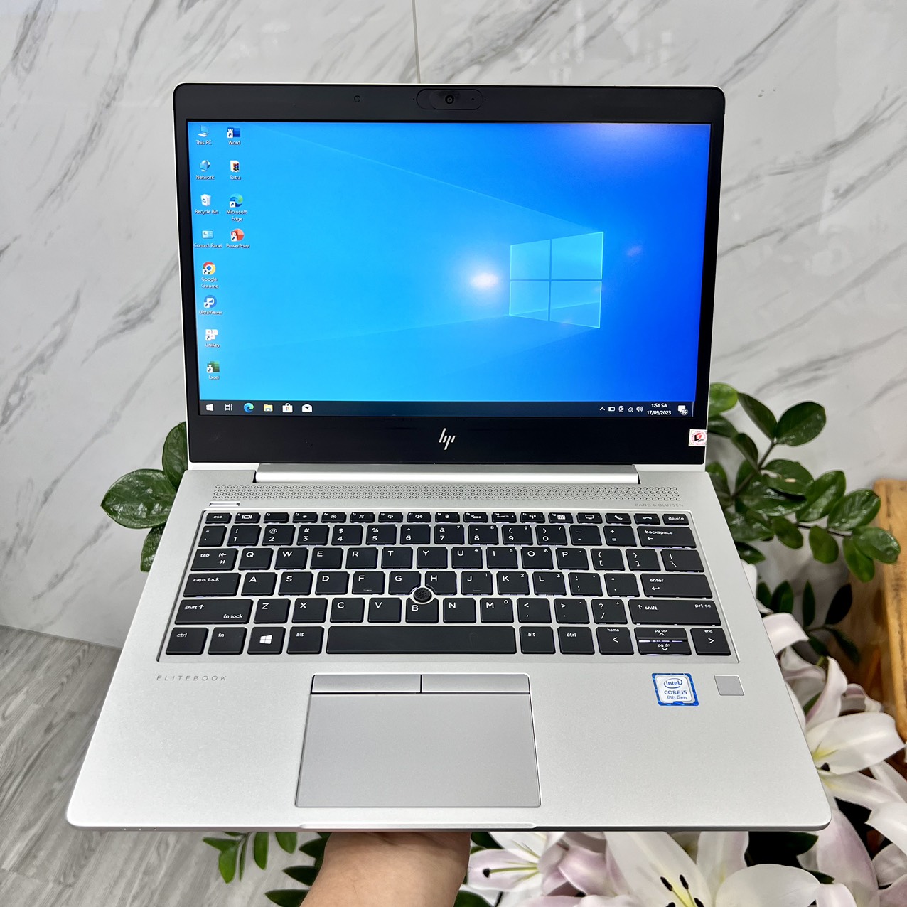 z4702941669321_64444034a6651ff2211494145cb54e77