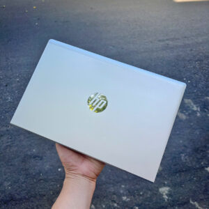 HP Probook 635 Aero G8